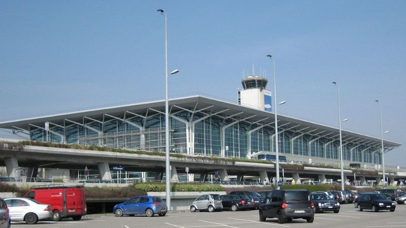 What terminal is British Airways at BSL – EuroAirport
